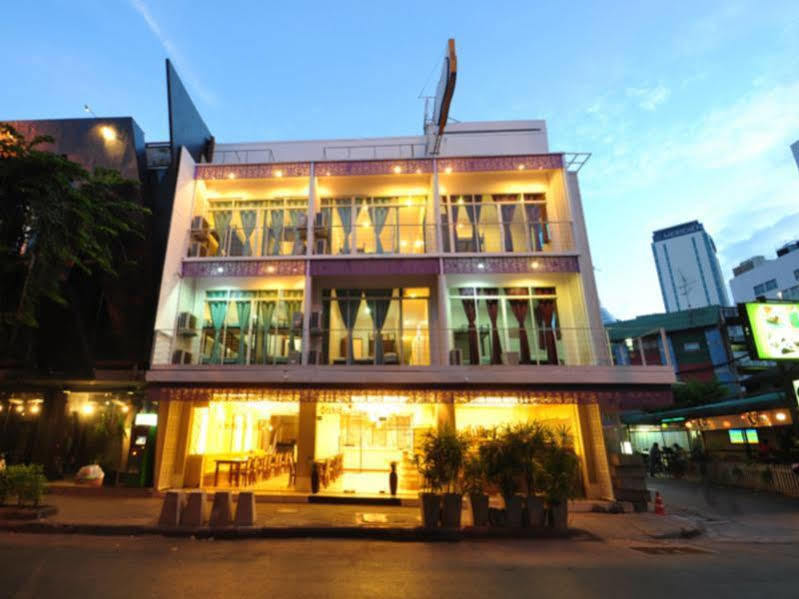 Orchid Hostel Bangkok Exteriör bild