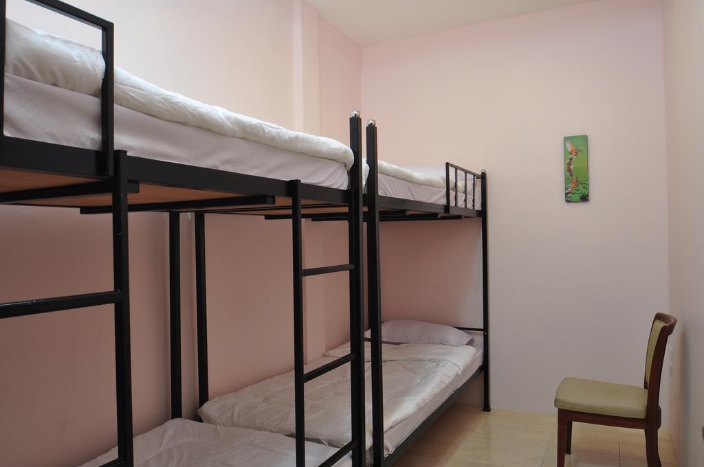 Orchid Hostel Bangkok Exteriör bild